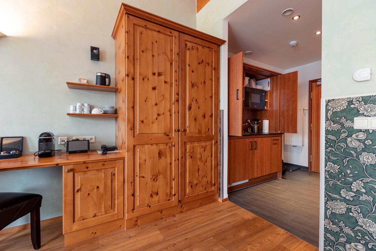 Wellness Aparthotel Panorama Alpin - Ferienwohnungen Jerzens Im Pitztal エクステリア 写真