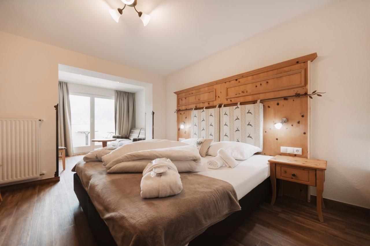 Wellness Aparthotel Panorama Alpin - Ferienwohnungen Jerzens Im Pitztal エクステリア 写真